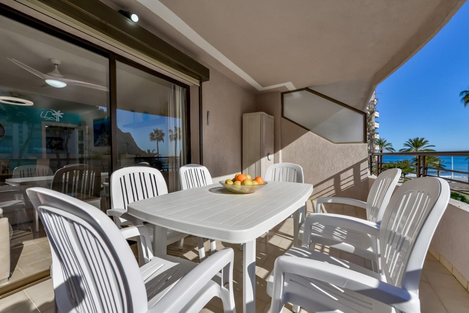 Villas Guzman - Apartamento Trond Paraiso Mar Кальпе Экстерьер фото